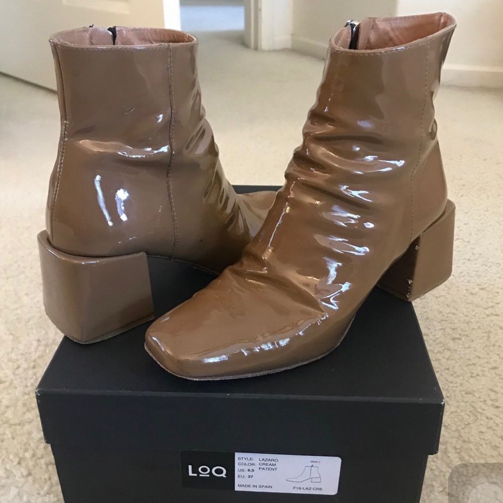LOQ Lazaro Patent square toe boots